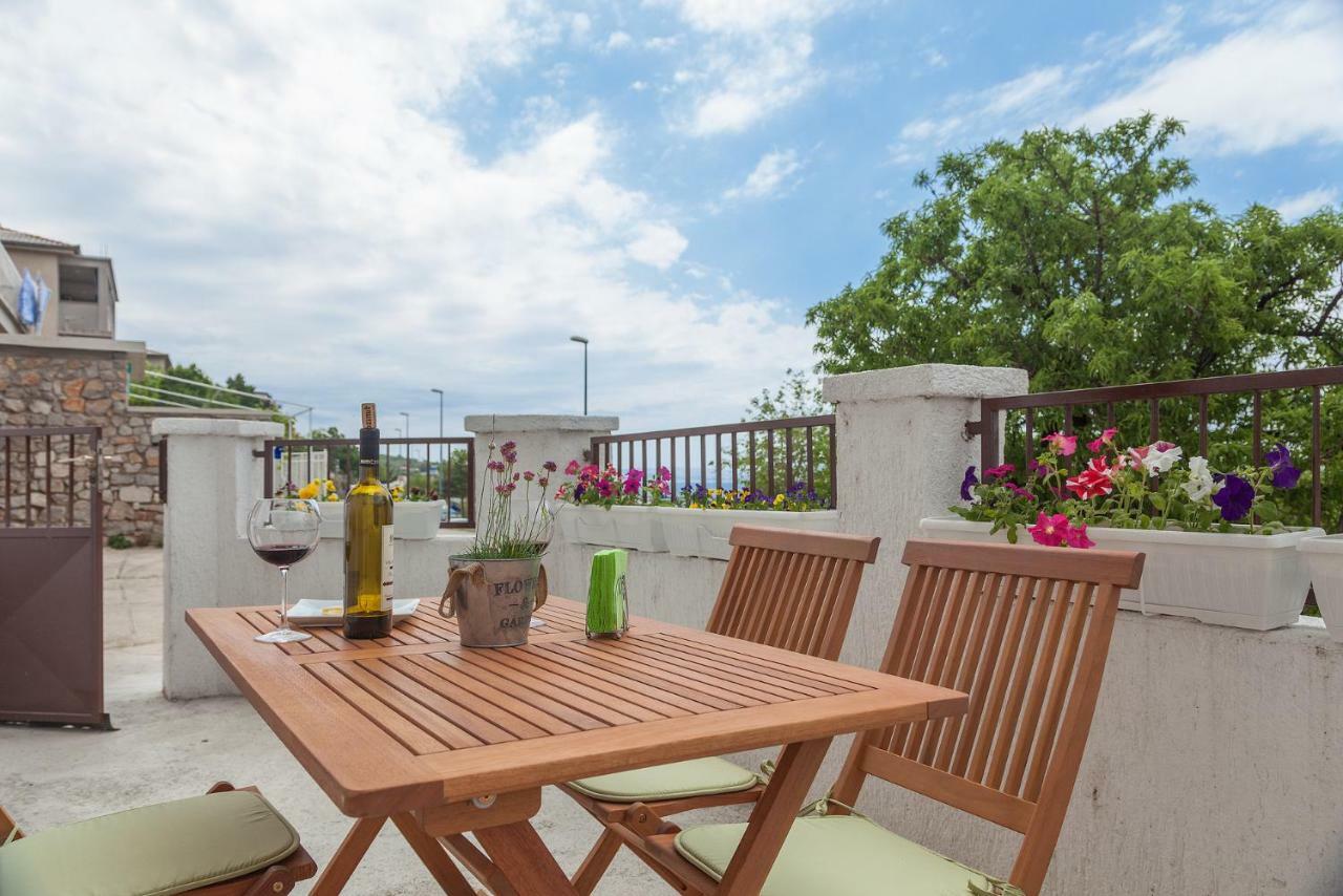 Apartman Bura Senj  Buitenkant foto